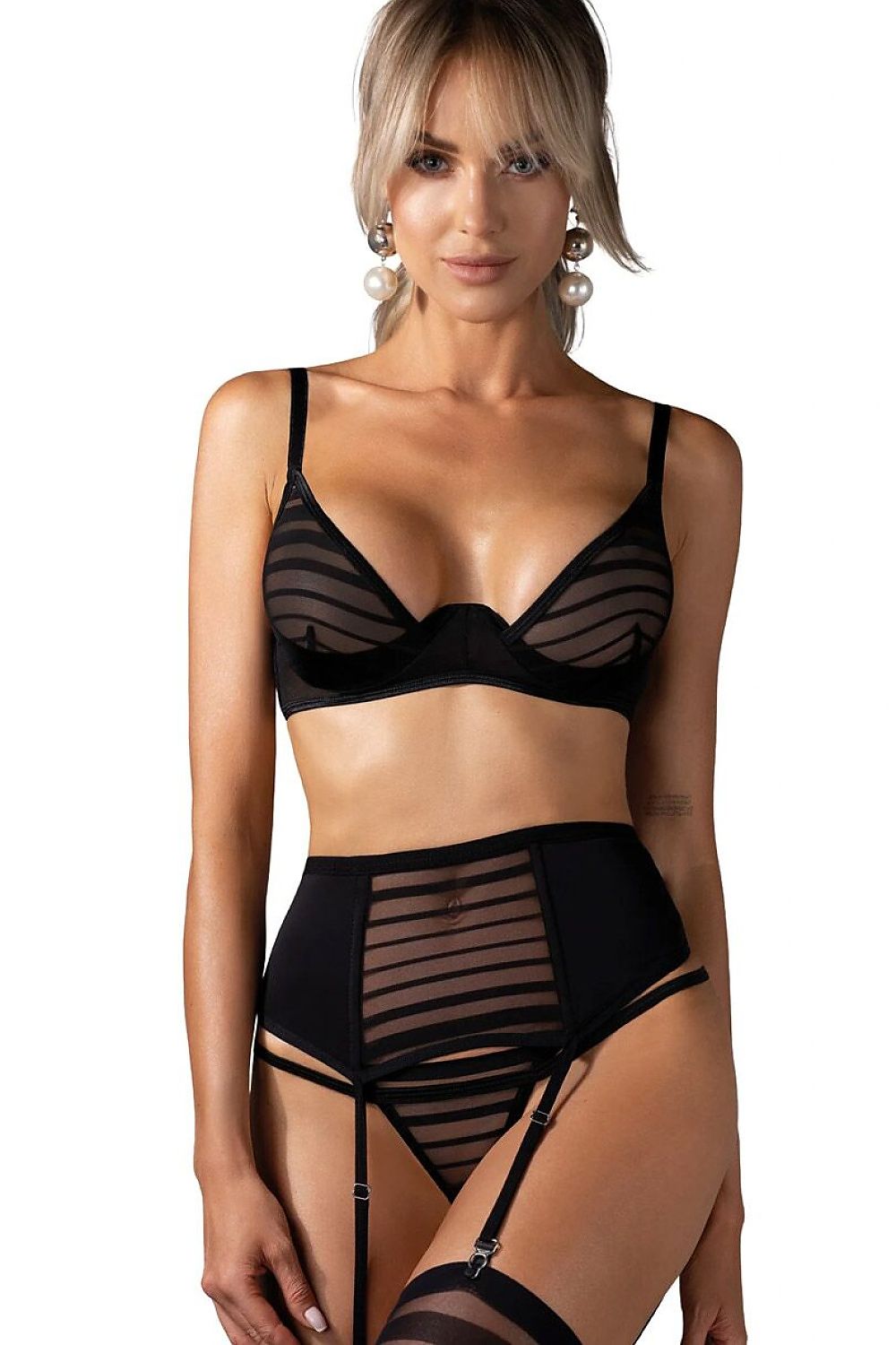 Sexy set model 229852 Obsessive